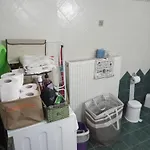Mantemi House *
