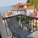 Apartament Mantemi House