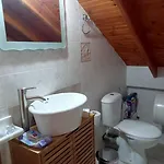 Mantemi House