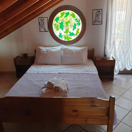 Mantemi House Loutraki (Skopelos)