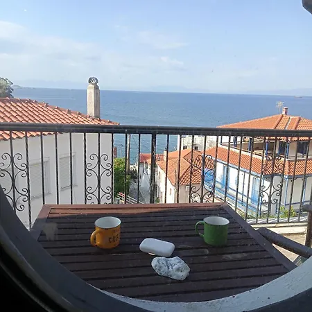 Mantemi House Loutraki (Skopelos)