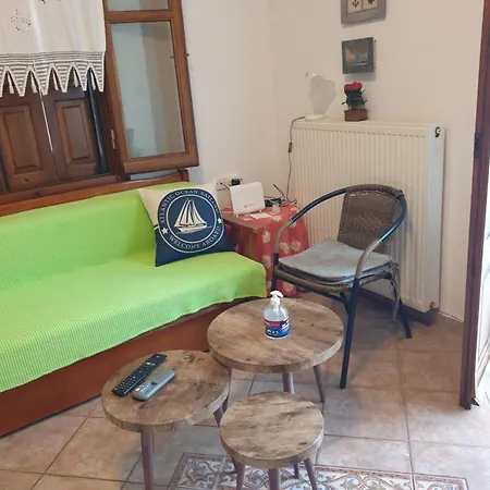 Апартаменты Mantemi House *