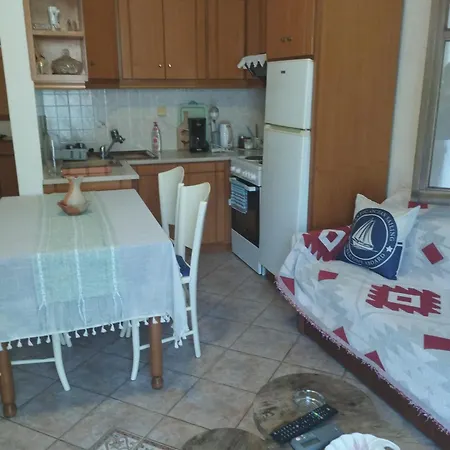Mantemi House *