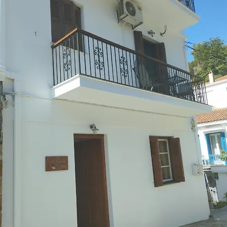 Mantemi House