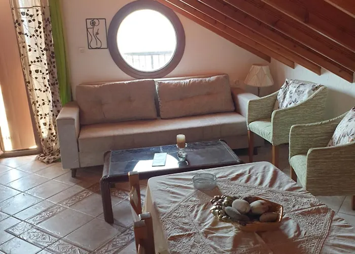Mantemi House Apartment Loutraki (Skopelos)